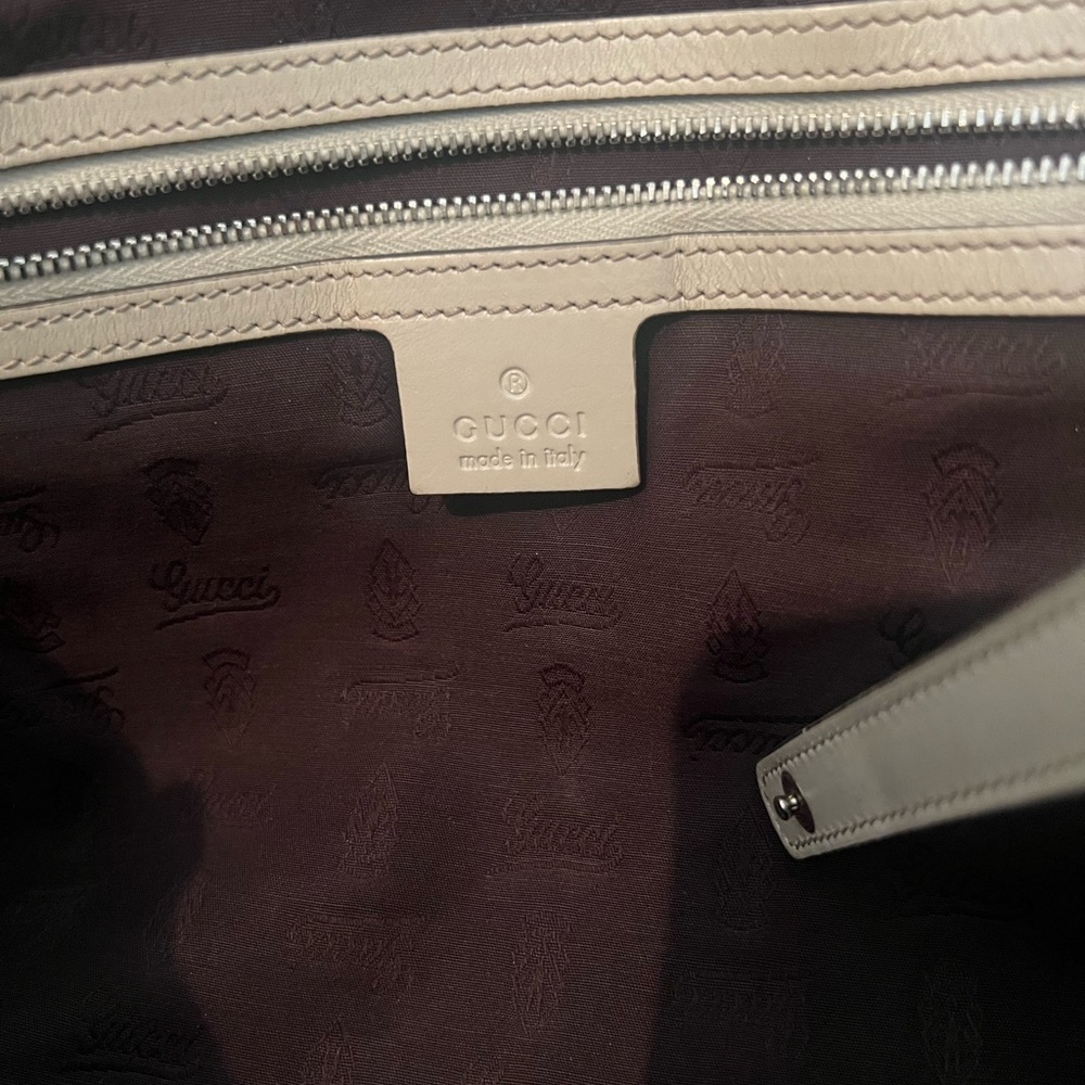 Gucci bag - Picture 8 of 17